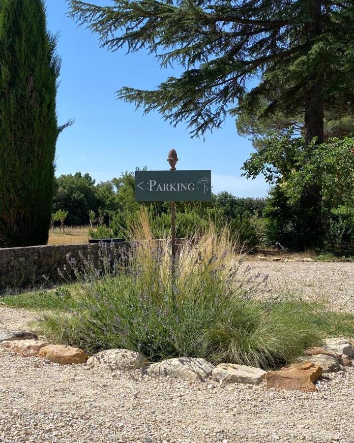 La Pavoyere Hotel Mormoiron Bagian luar foto