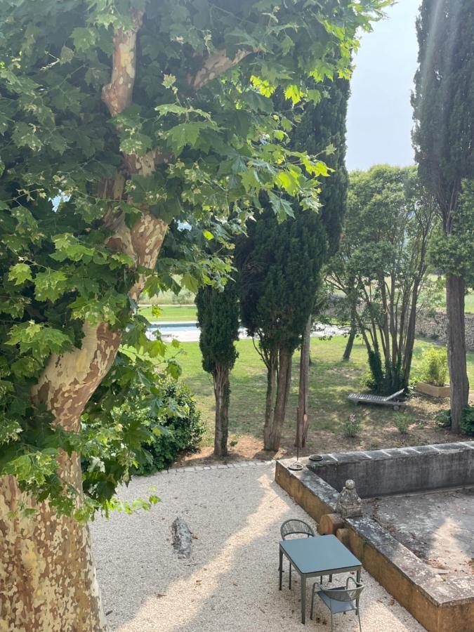 La Pavoyere Hotel Mormoiron Bagian luar foto