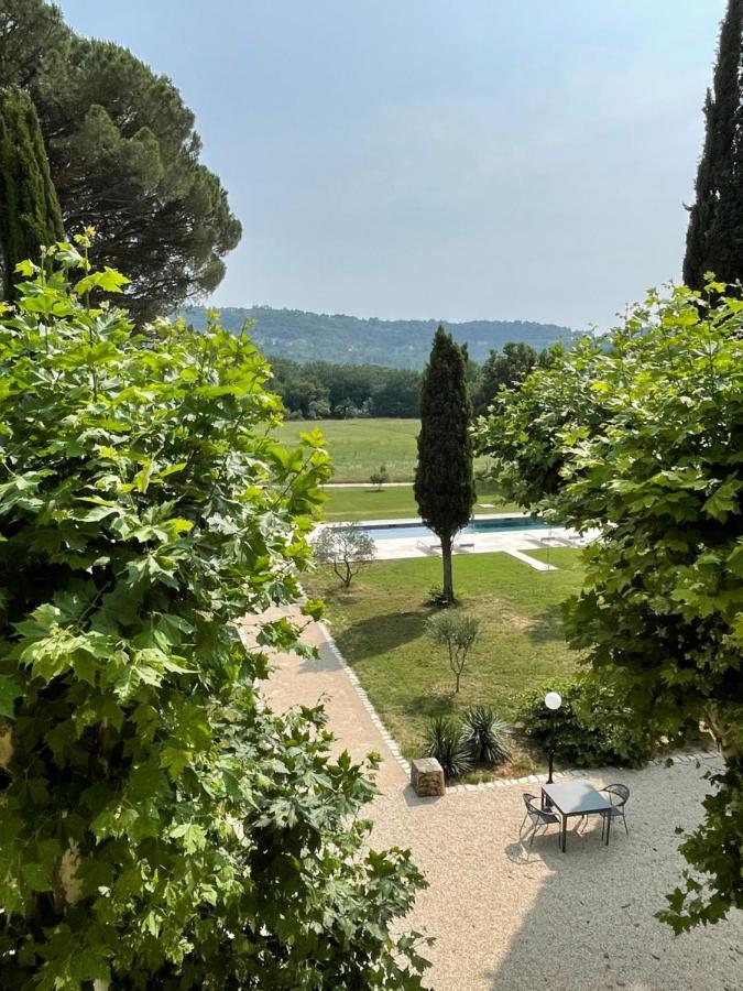 La Pavoyere Hotel Mormoiron Bagian luar foto
