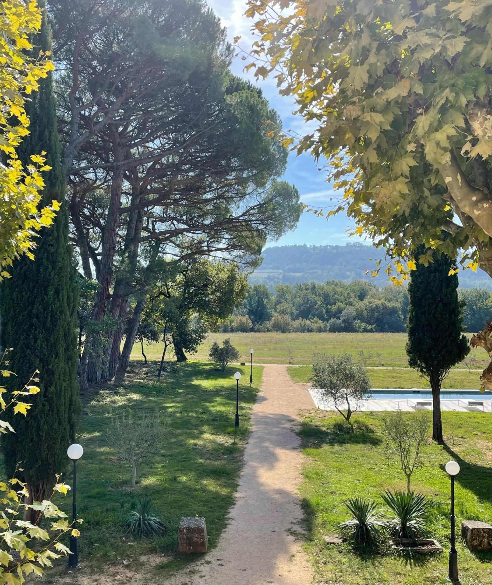 La Pavoyere Hotel Mormoiron Bagian luar foto